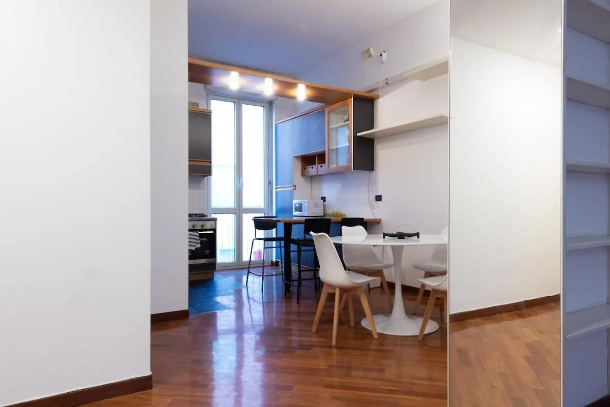 Stylish Brera Apartment Milan