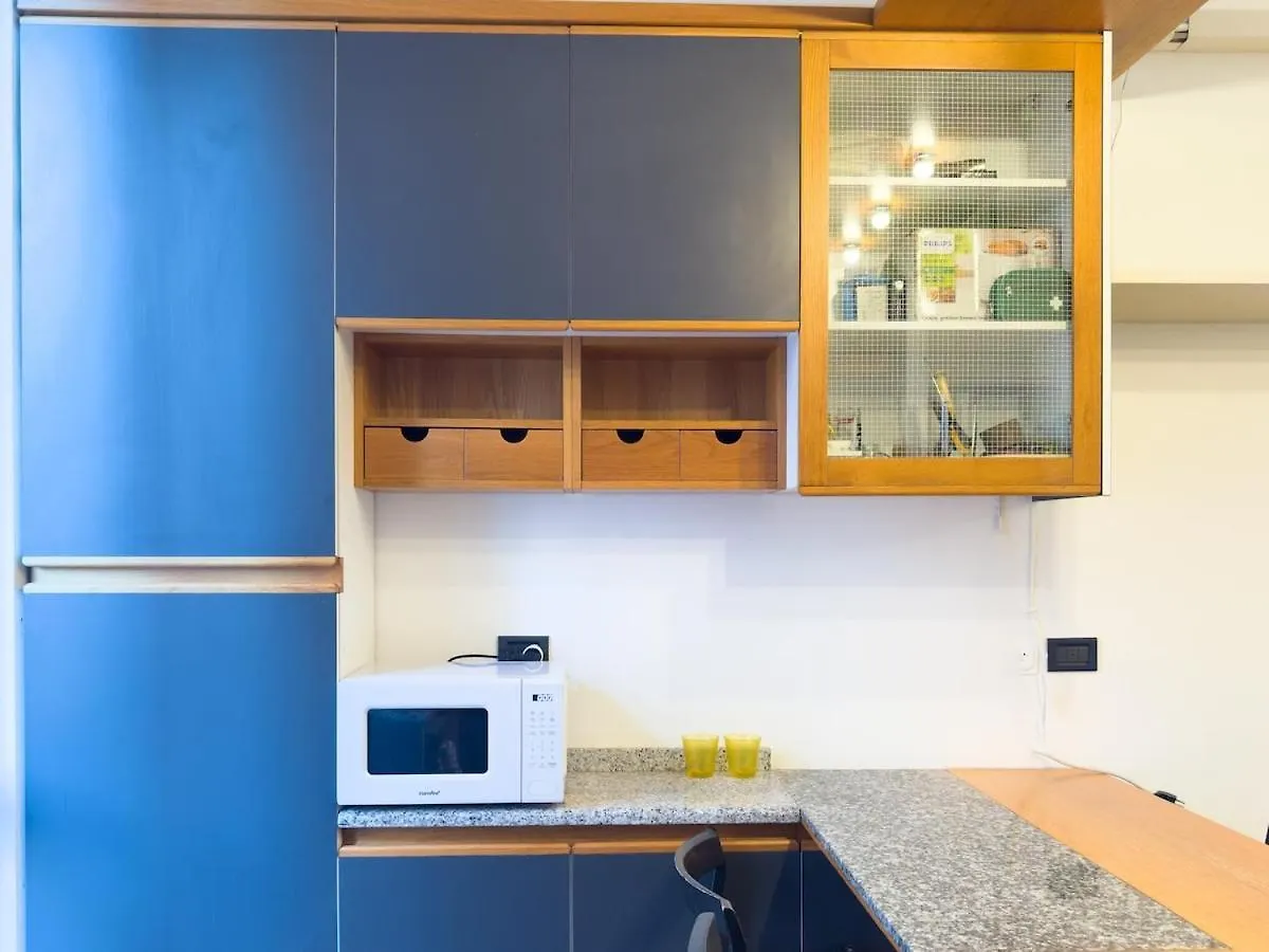 Stylish Brera Apartment Milan