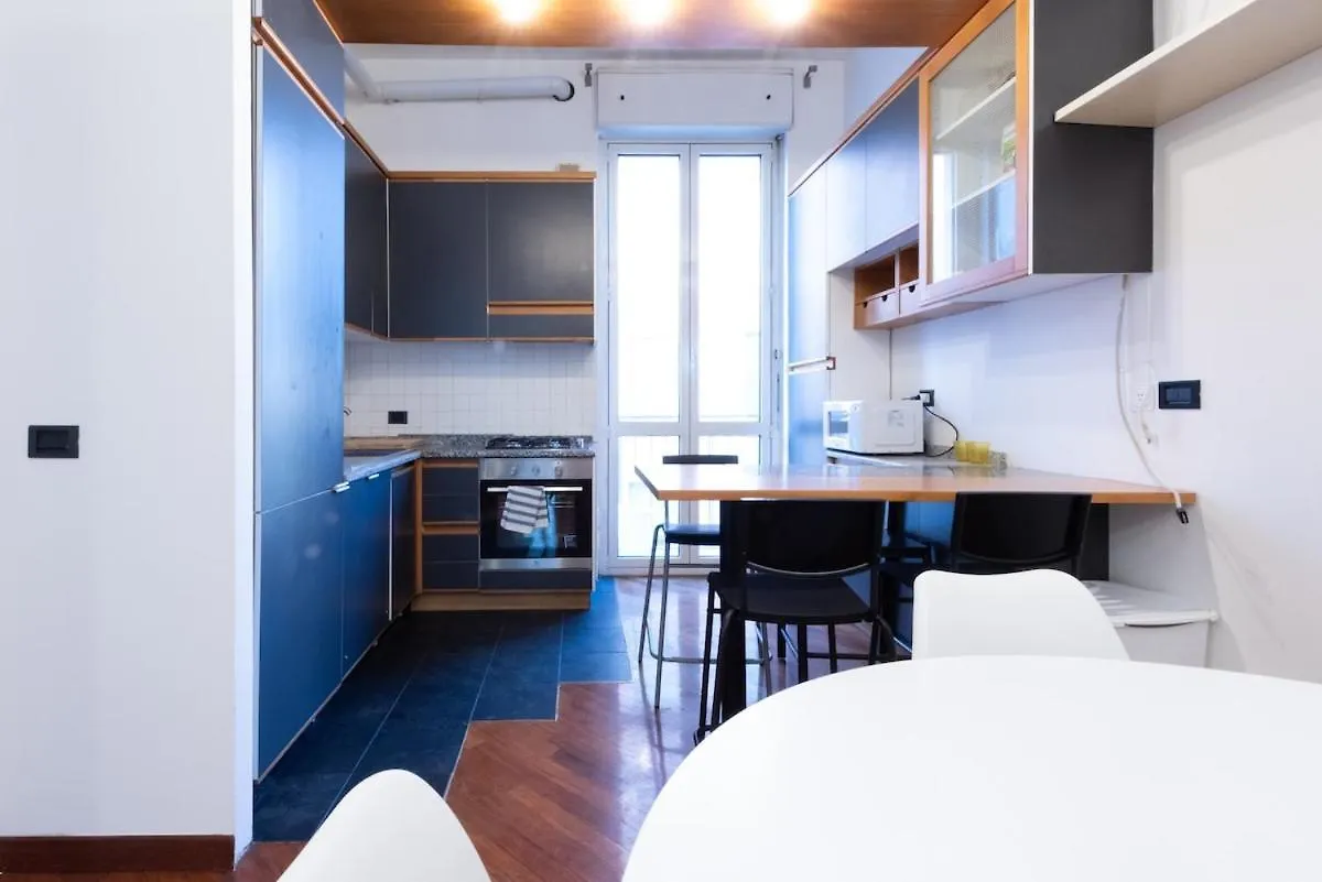 Stylish Brera Apartment Milan