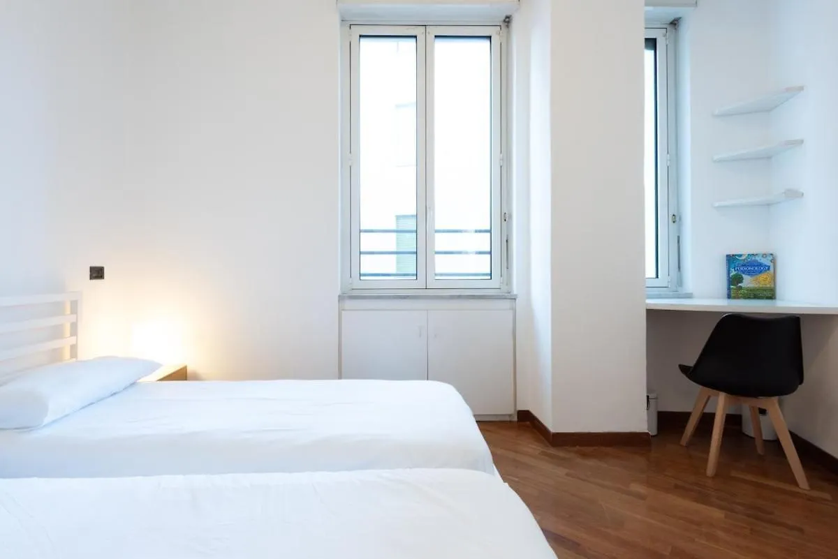 Stylish Brera Apartment Milan Italy